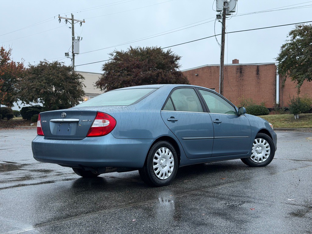 2003 Toyota Camry Image 25