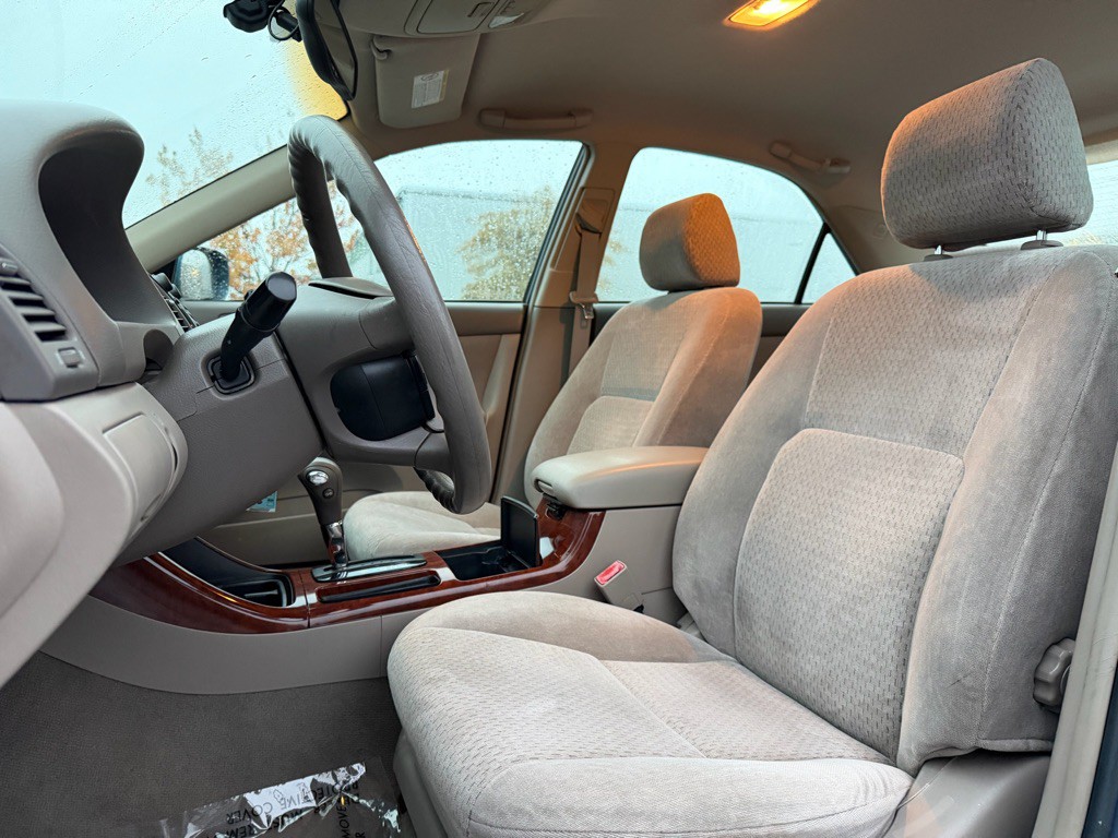 2003 Toyota Camry Image 37