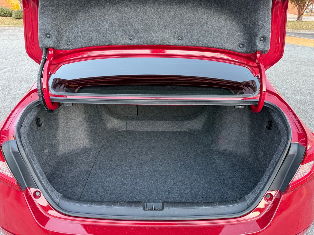 2020 Honda Accord Image 8