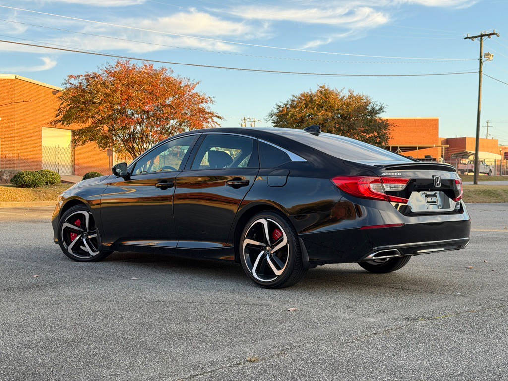 2018 Honda Accord Image 5