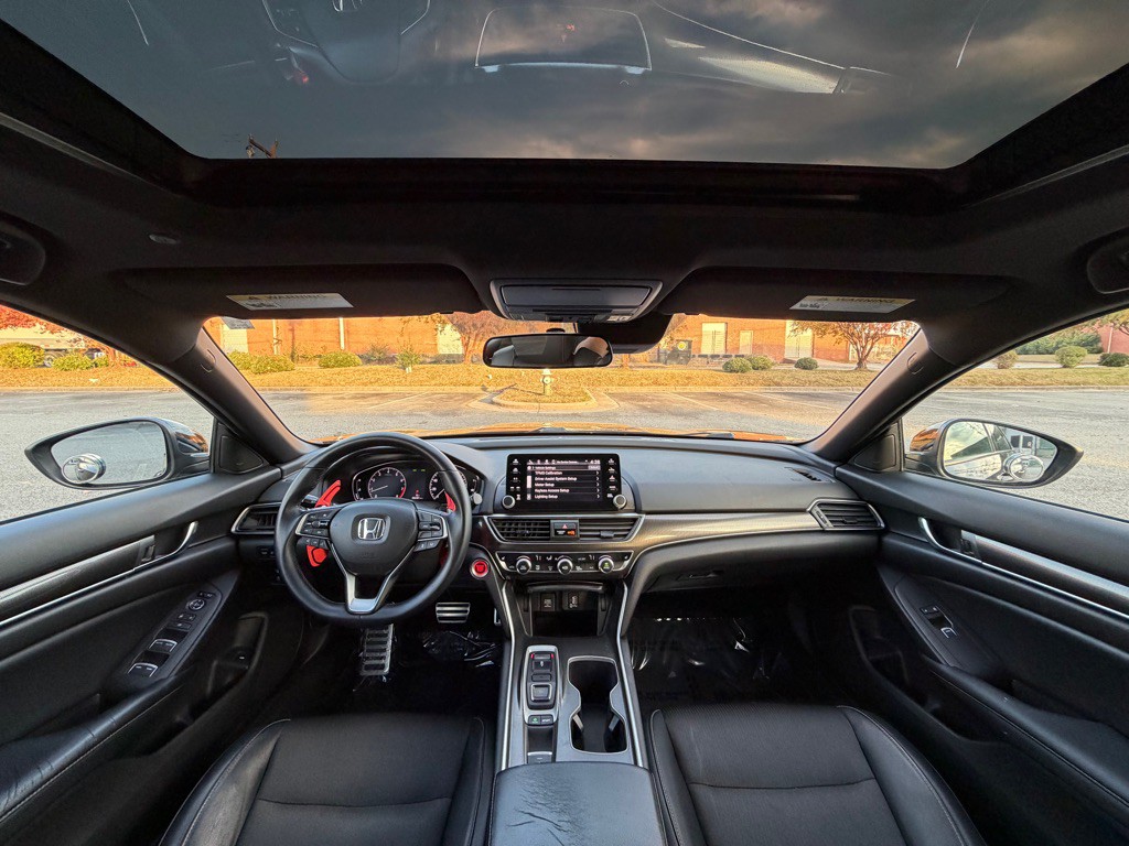 2018 Honda Accord Image 10