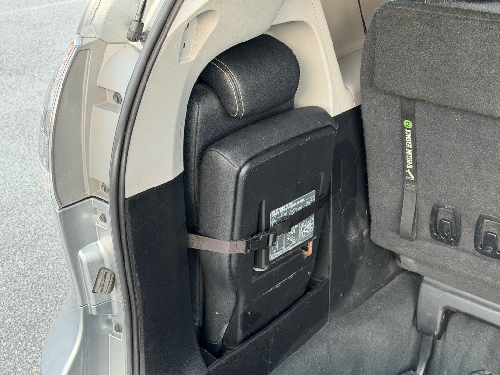 2020 Toyota Sienna Image 8