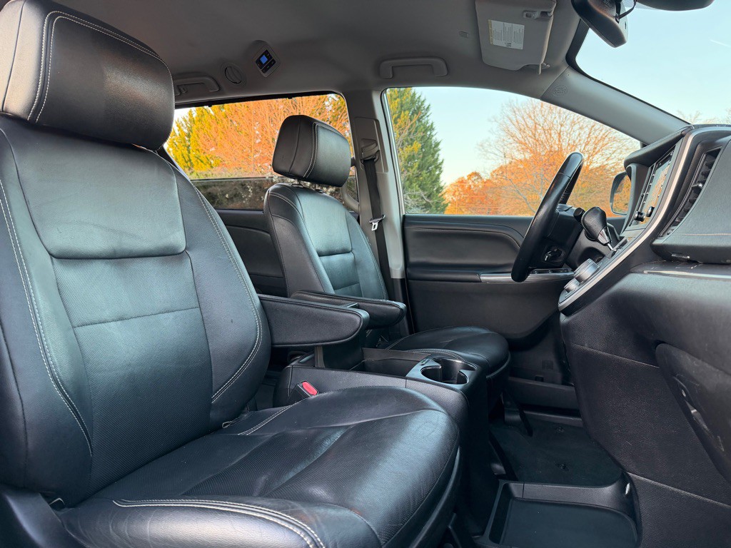 2020 Toyota Sienna Image 22
