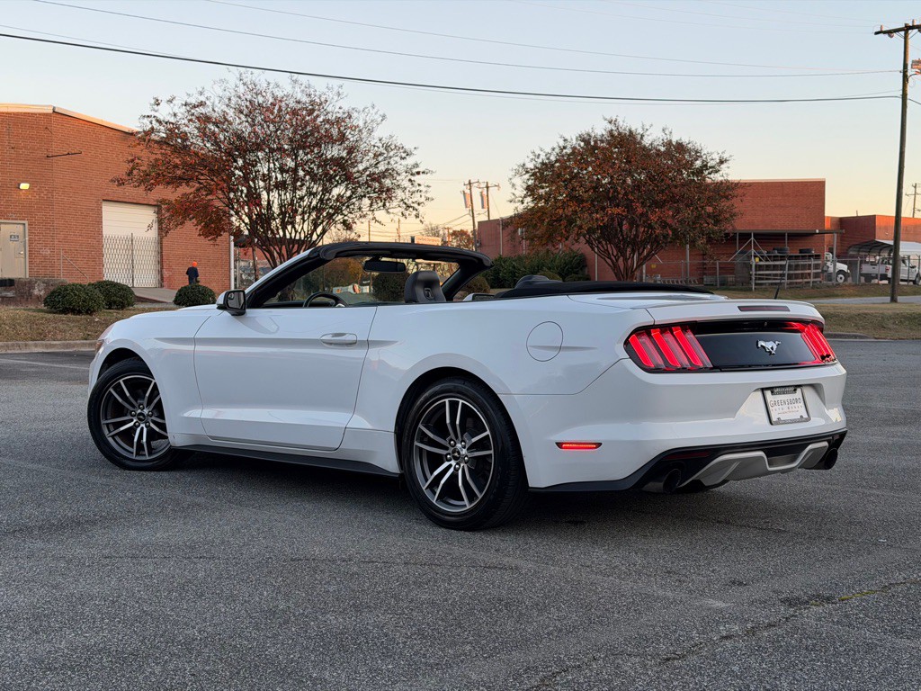 2016 Ford Mustang Image 7