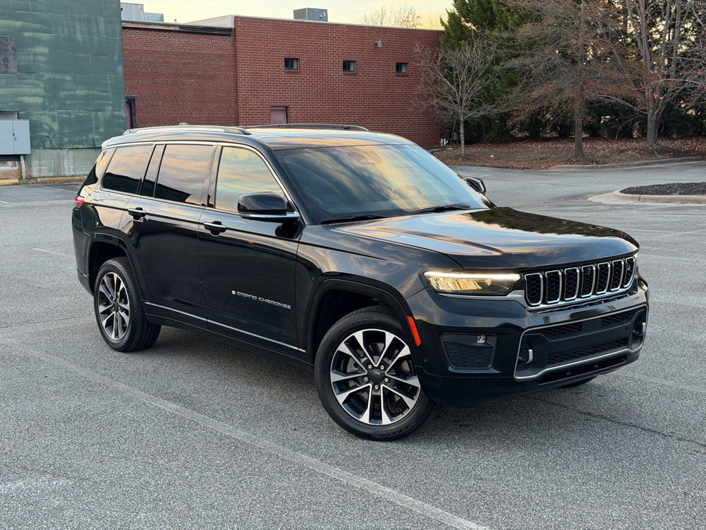 2021 Jeep Grand Cherokee Image 4