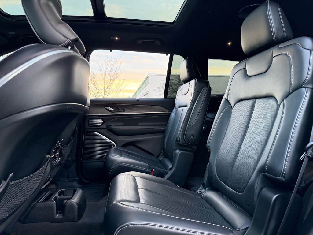 2021 Jeep Grand Cherokee Image 12