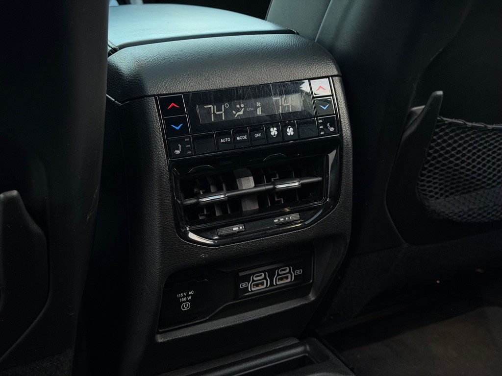 2021 Jeep Grand Cherokee Image 13