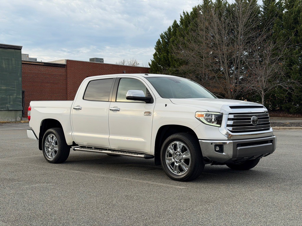 2018 Toyota Tundra Image 3