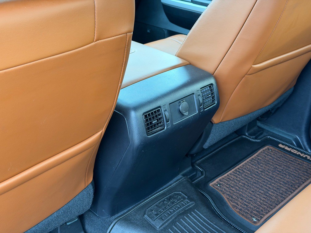 2018 Toyota Tundra Image 12