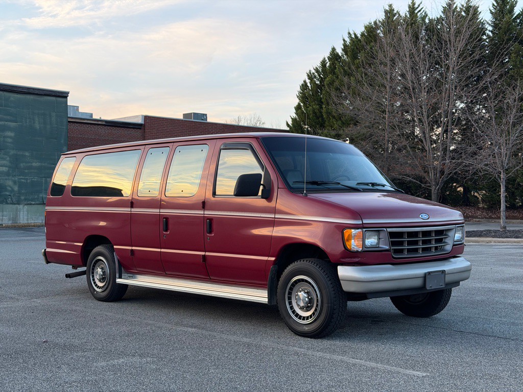 1992 Ford Econoline Image 3