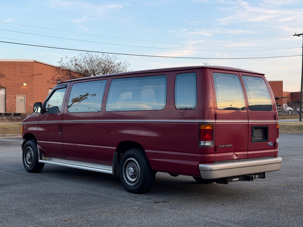1992 Ford Econoline Image 6