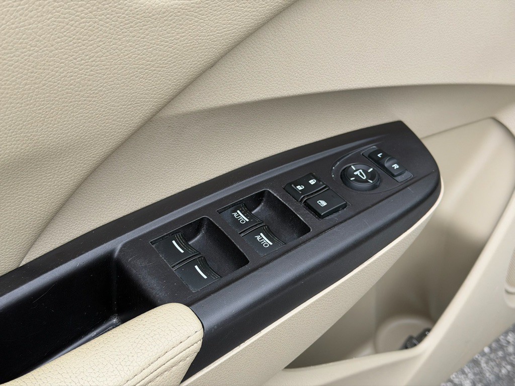 2016 Acura RDX Image 18