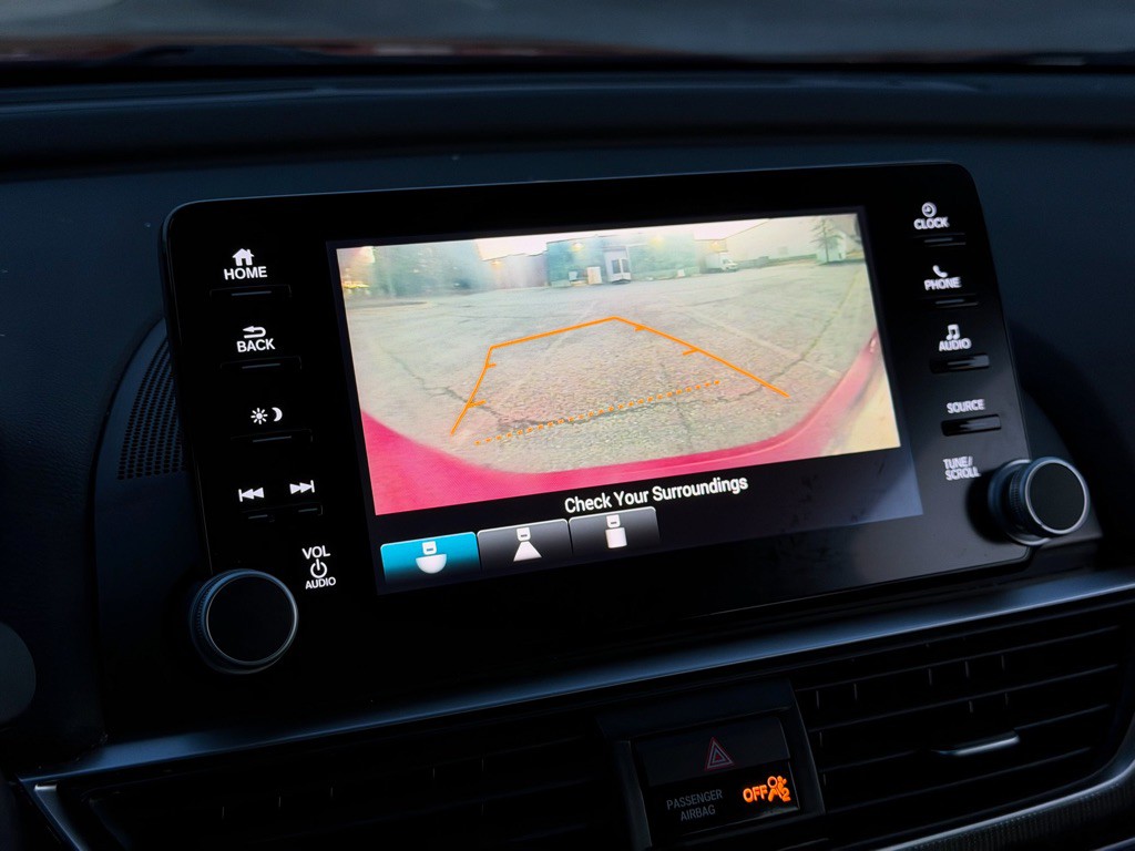 2018 Honda Accord Image 15