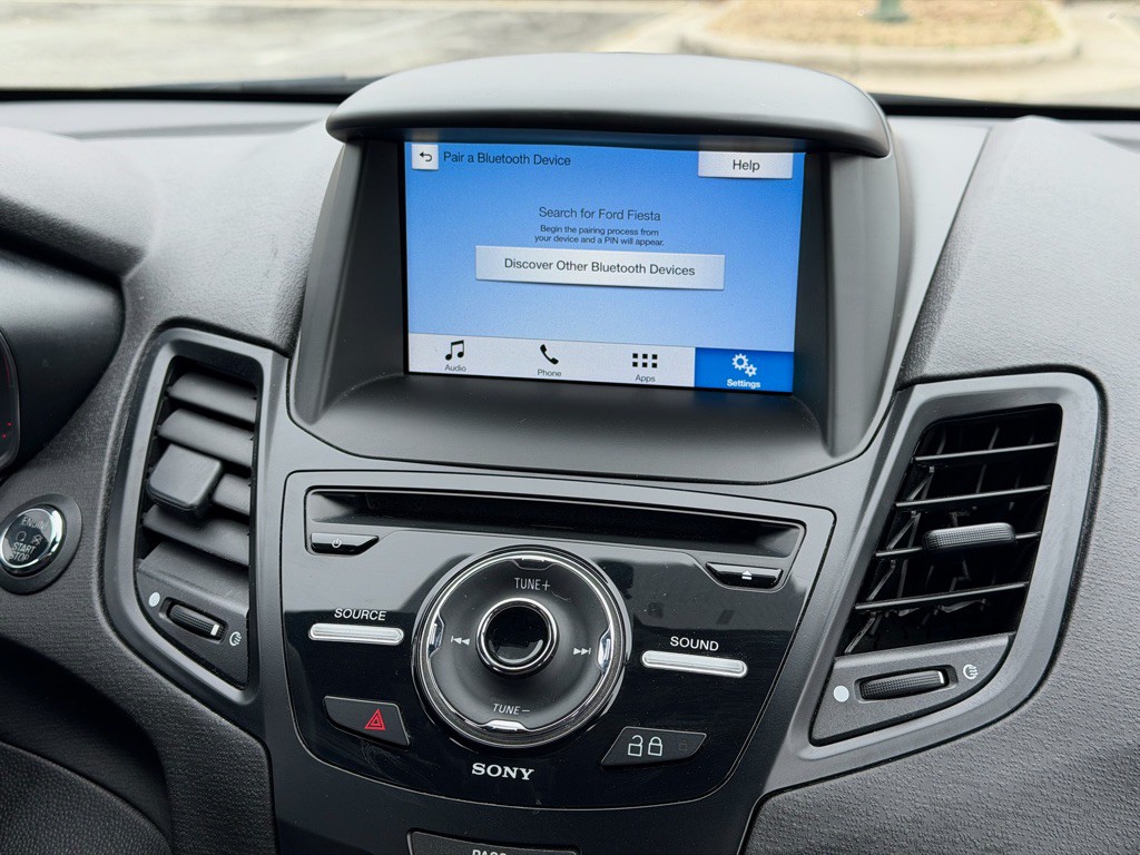 2019 Ford Fiesta Image 15