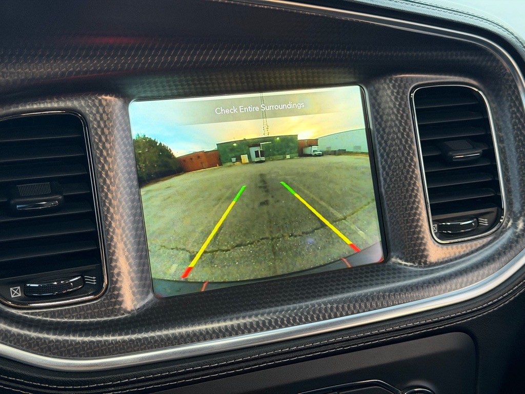 2021 Dodge Charger Image 18