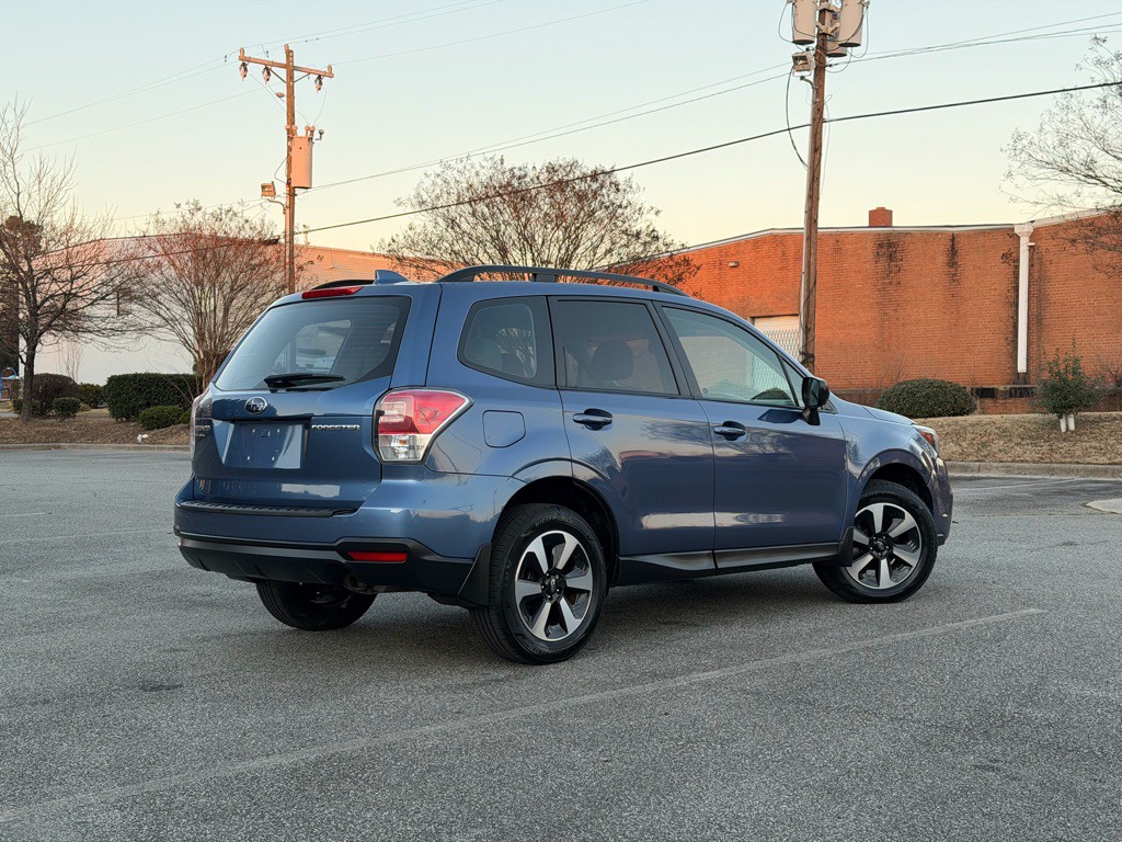 2018 Subaru Forester Image 5