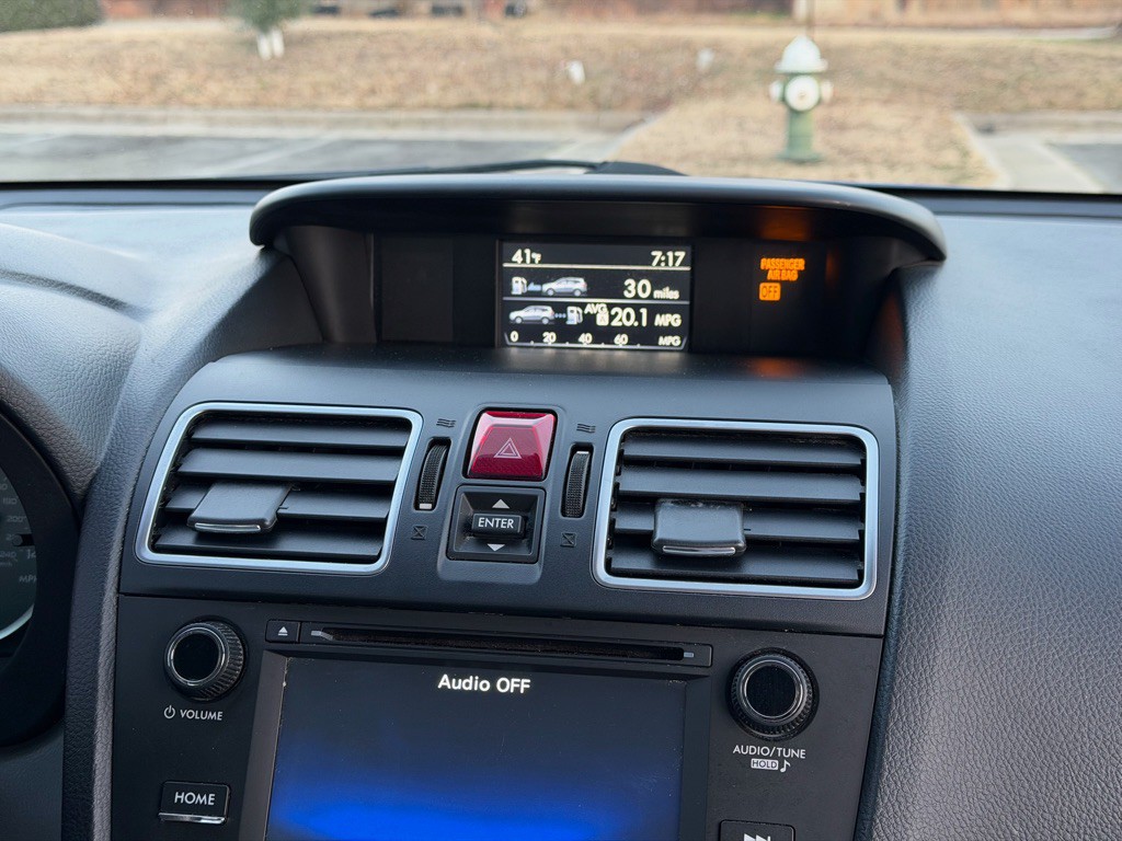 2018 Subaru Forester Image 12