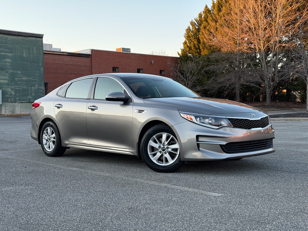 2018 Kia Optima Image 3