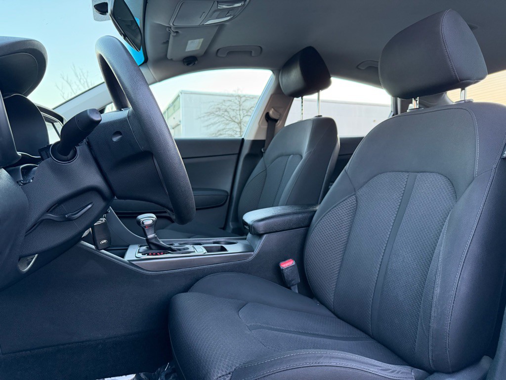 2018 Kia Optima Image 17