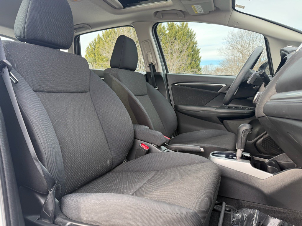 2015 Honda Fit Image 19