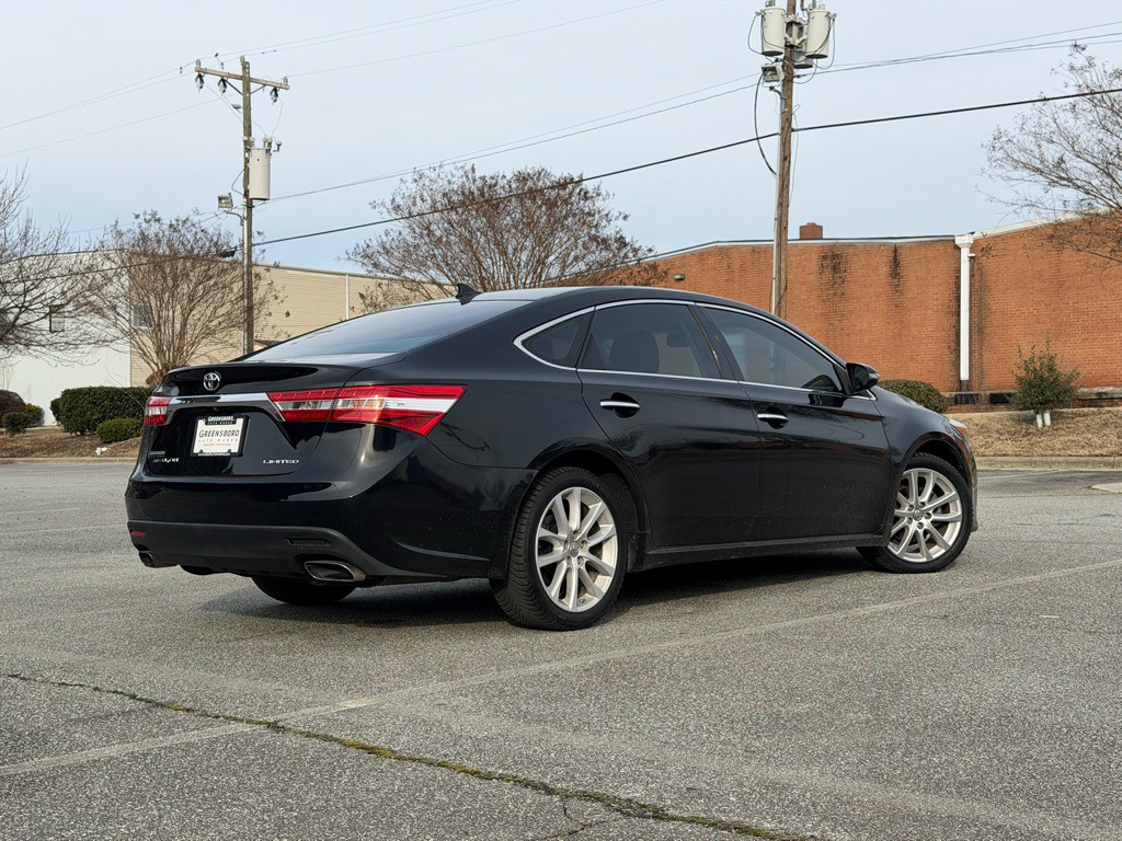 2013 Toyota Avalon Image 5