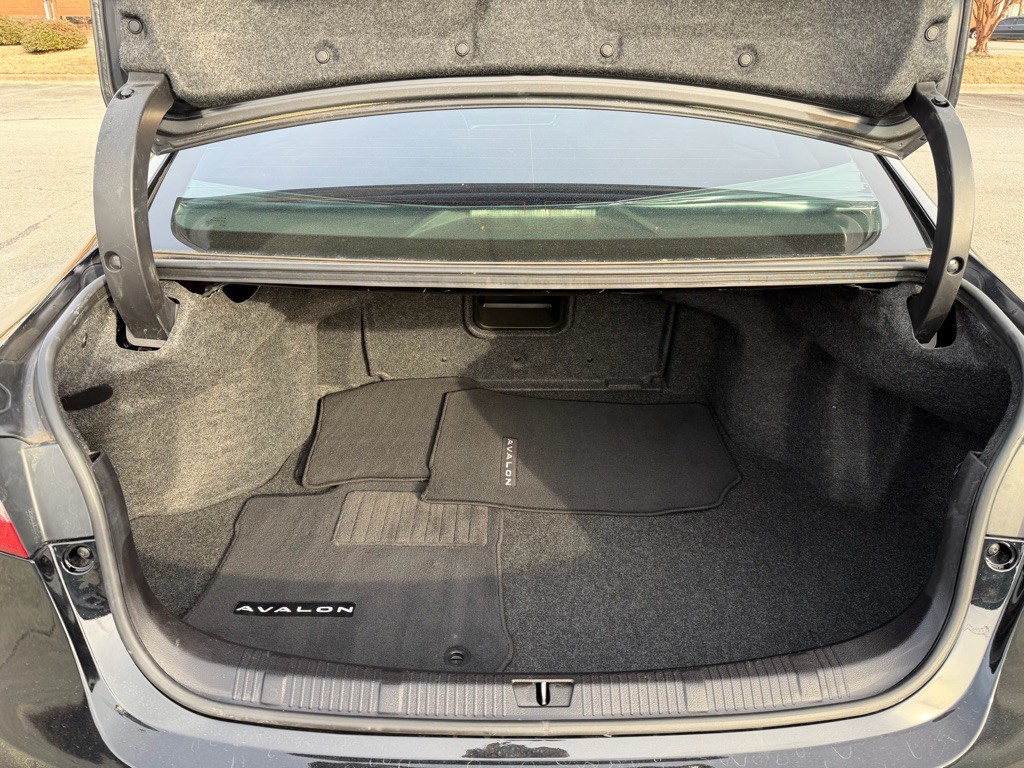 2013 Toyota Avalon Image 7