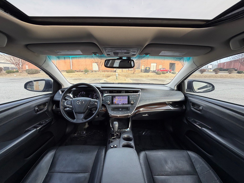 2013 Toyota Avalon Image 10