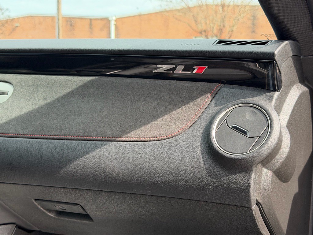 2013 Chevrolet Camaro Image 19