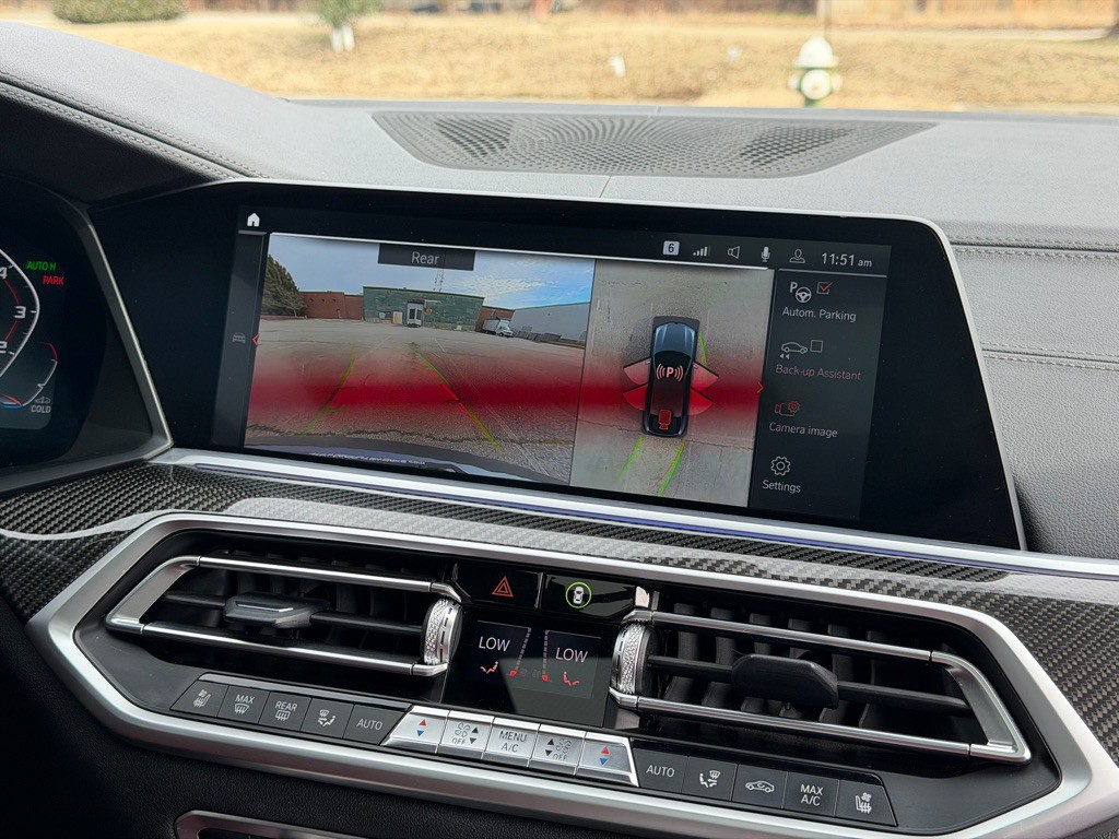 2022 BMW X6 Image 18