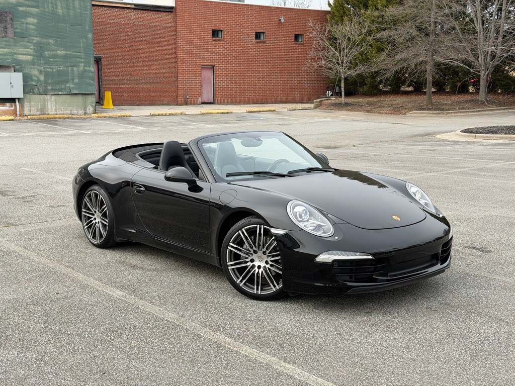 2015 Porsche 911 Image 10