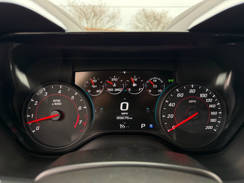 2017 Chevrolet Camaro Image 18