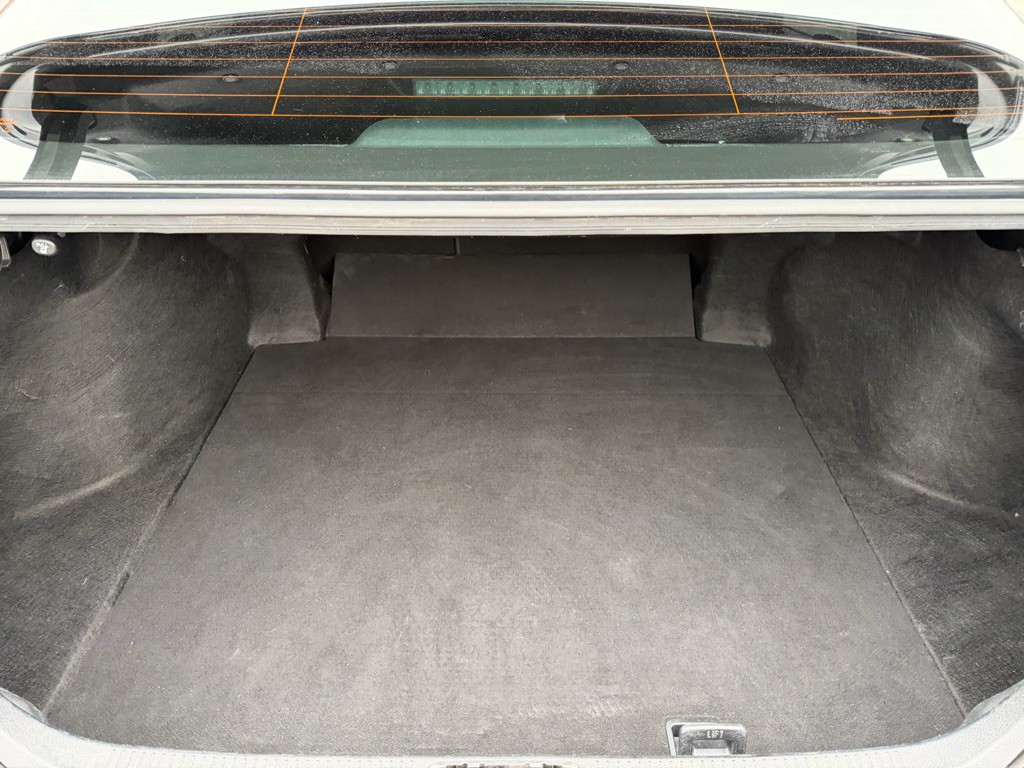 2019 Toyota Camry Image 7