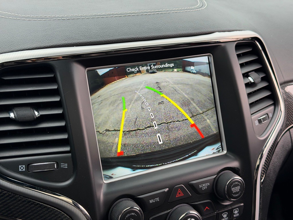 2018 Jeep Grand Cherokee Image 11