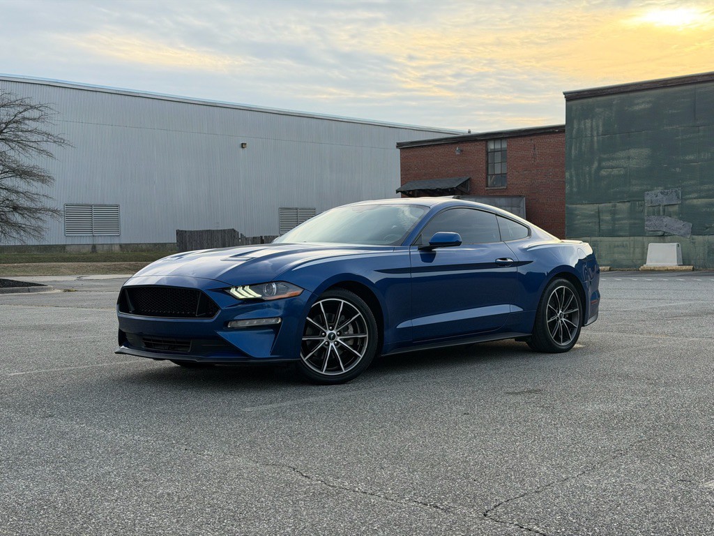 2018 Ford Mustang Image 1