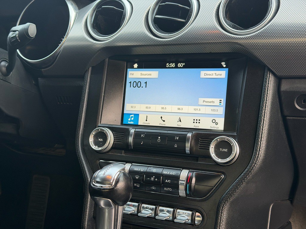 2018 Ford Mustang Image 12