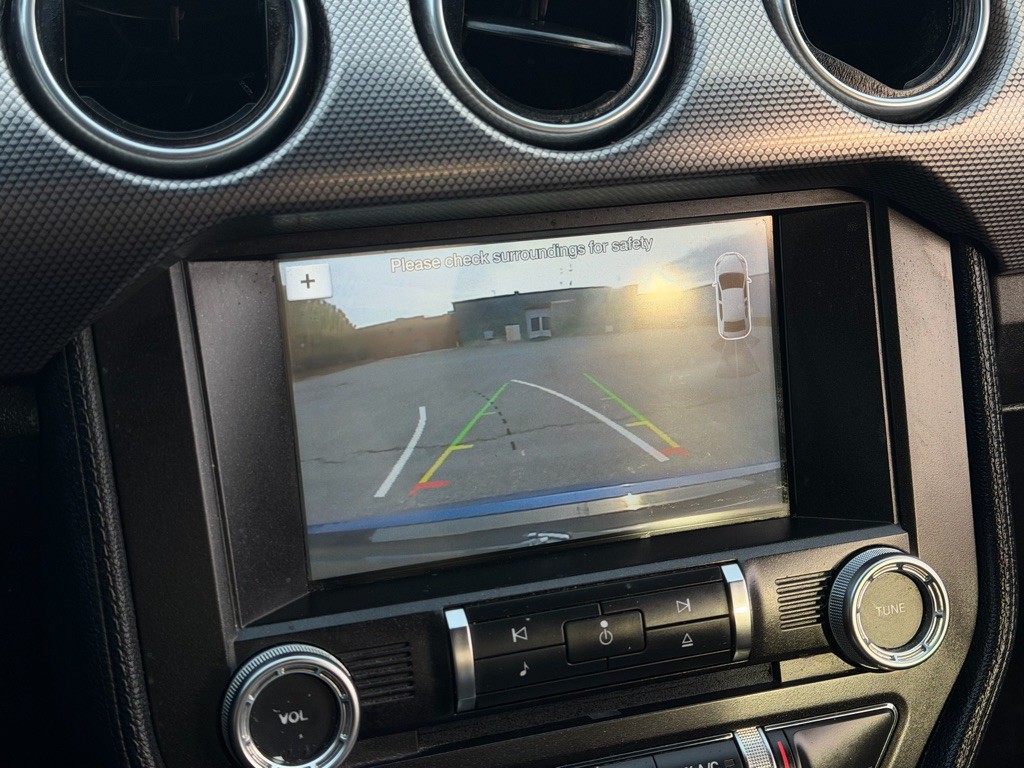 2018 Ford Mustang Image 13