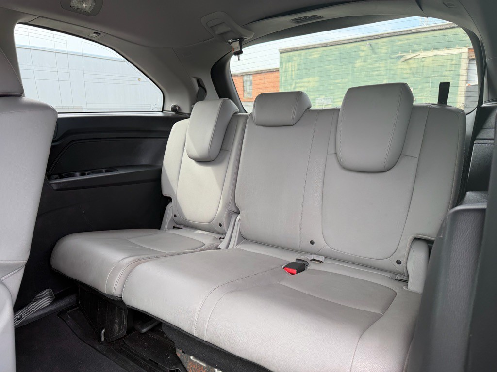 2018 Honda Odyssey Image 9