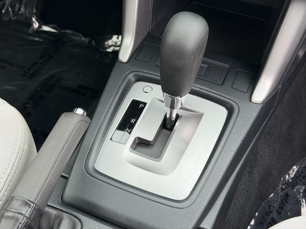 2017 Subaru Forester Image 12