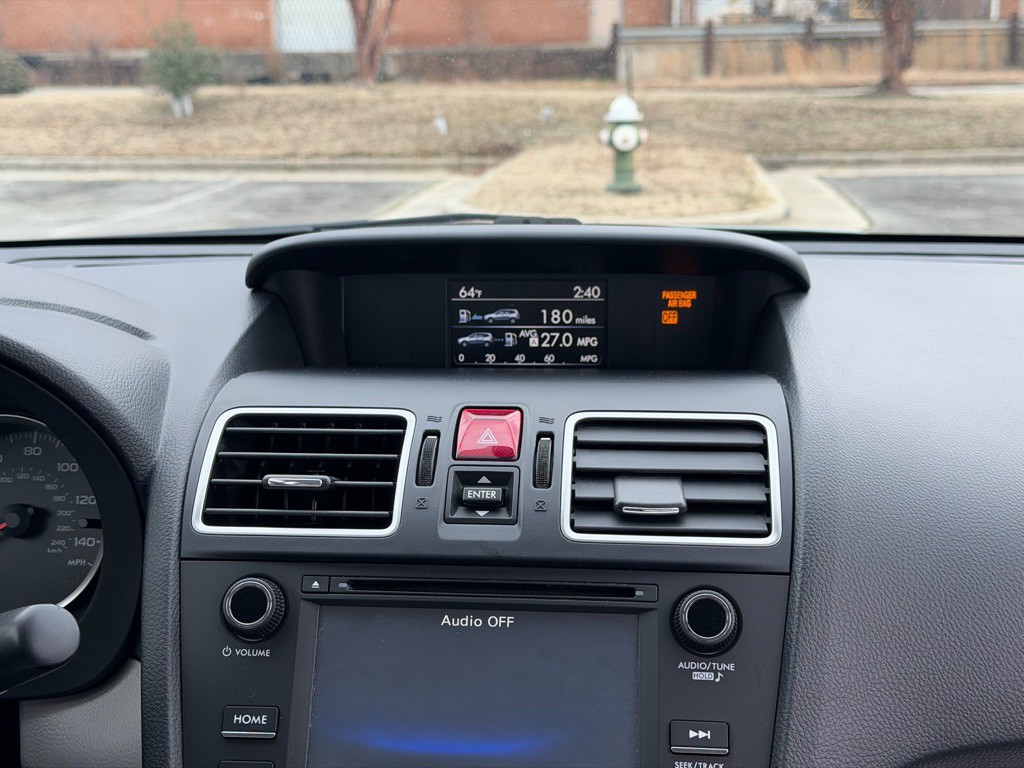 2017 Subaru Forester Image 15