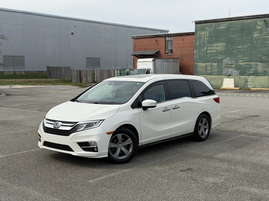 2018 Honda Odyssey Image 2
