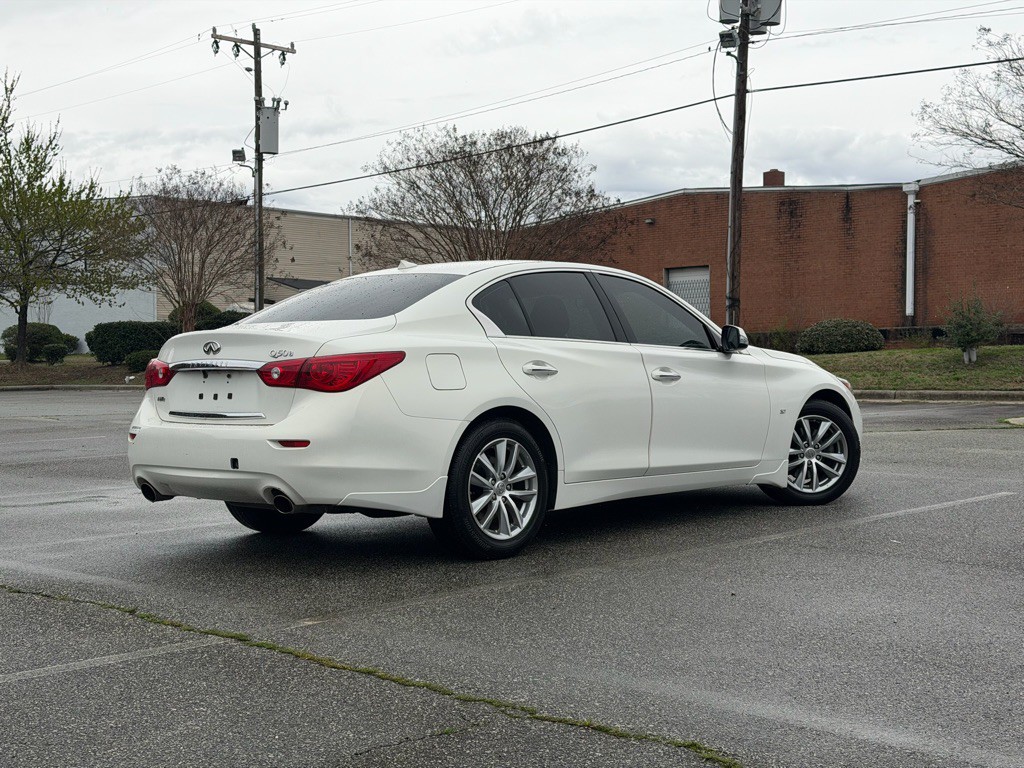 2015 INFINITI Q50 Image 5
