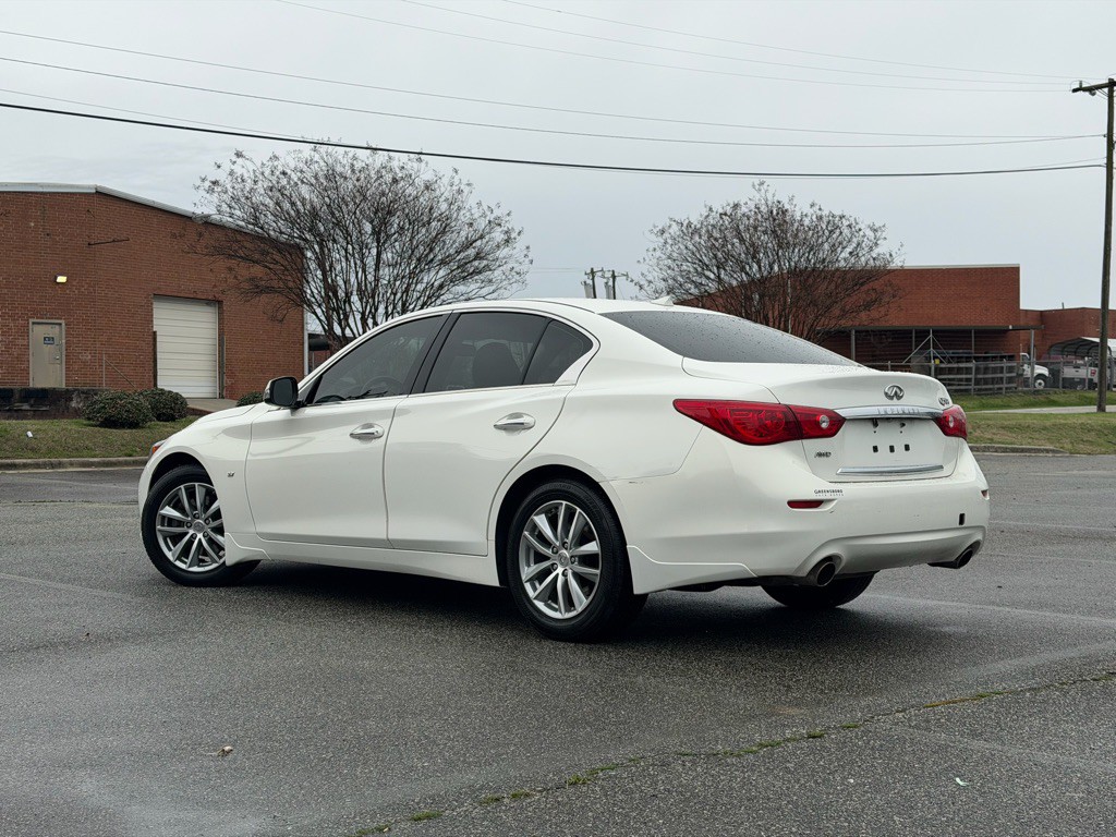 2015 INFINITI Q50 Image 6