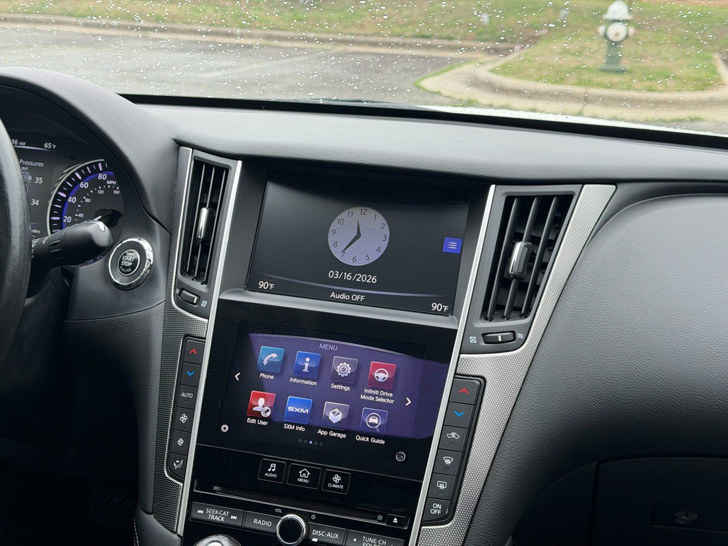 2015 INFINITI Q50 Image 14