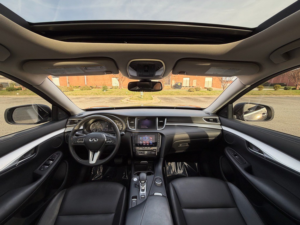 2020 INFINITI QX50 Image 8