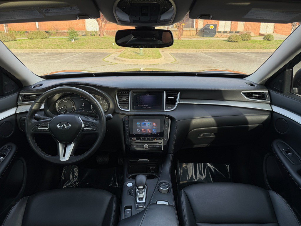 2020 INFINITI QX50 Image 9