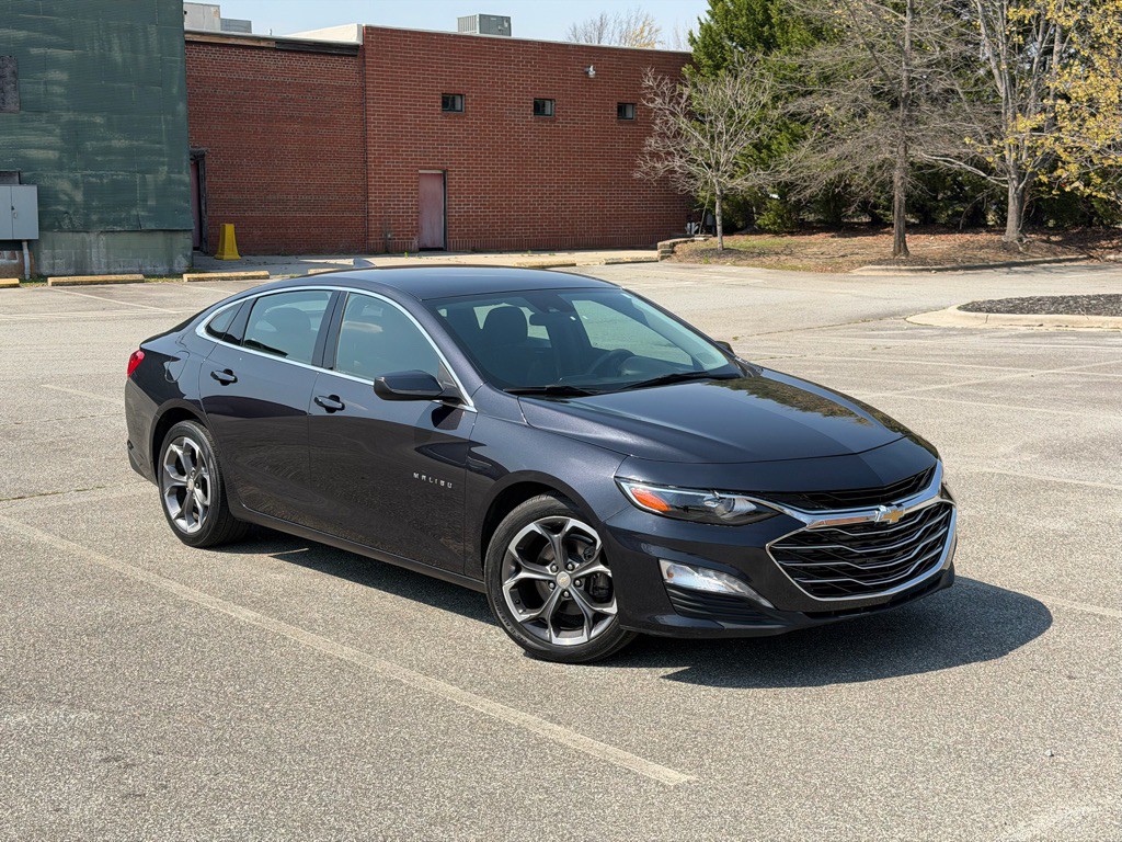 2023 Chevrolet Malibu Image 4