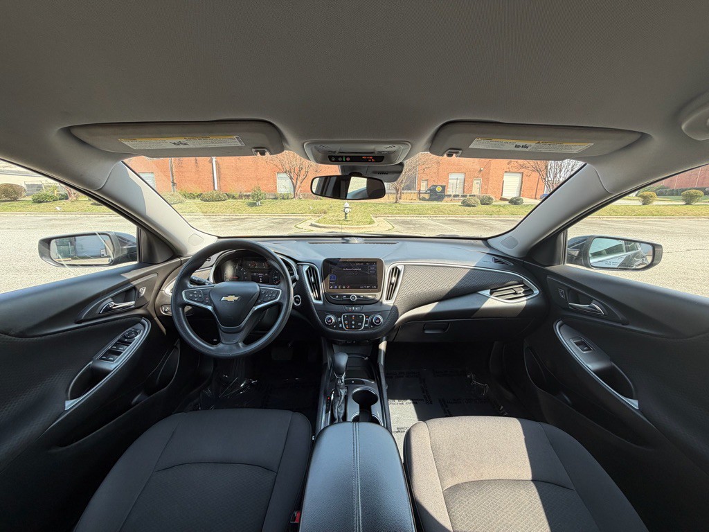 2023 Chevrolet Malibu Image 9