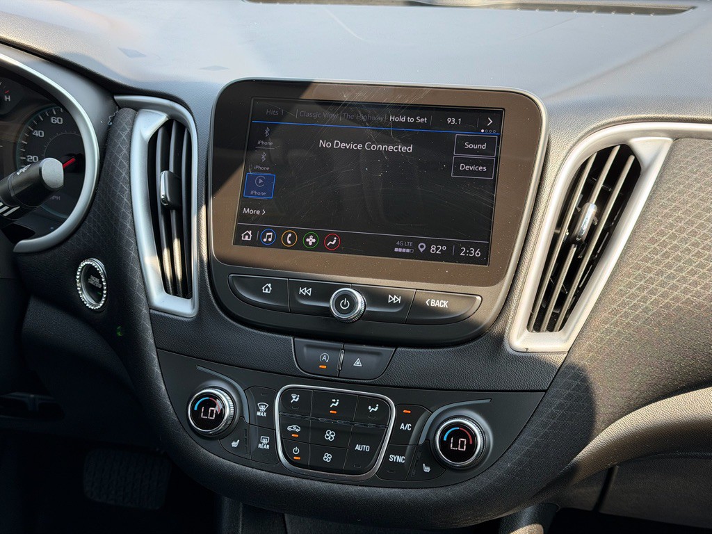 2023 Chevrolet Malibu Image 13