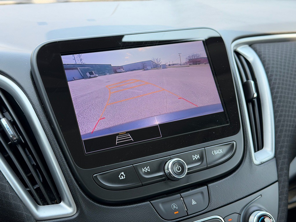 2023 Chevrolet Malibu Image 14