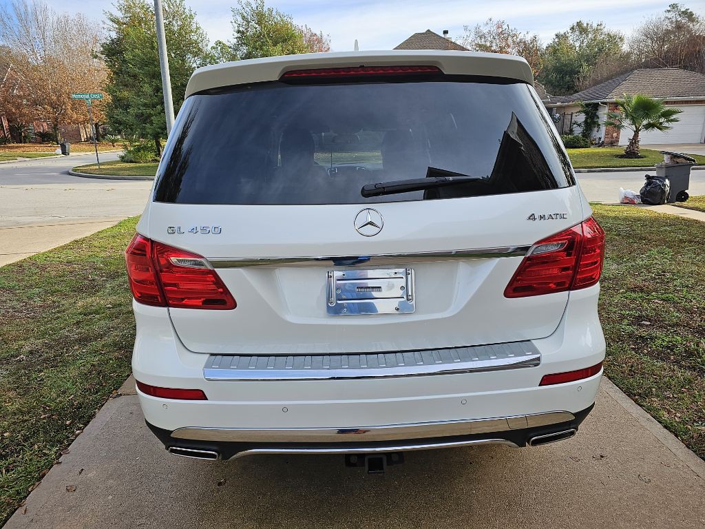 2014 Mercedes-Benz GL-Class Image 4